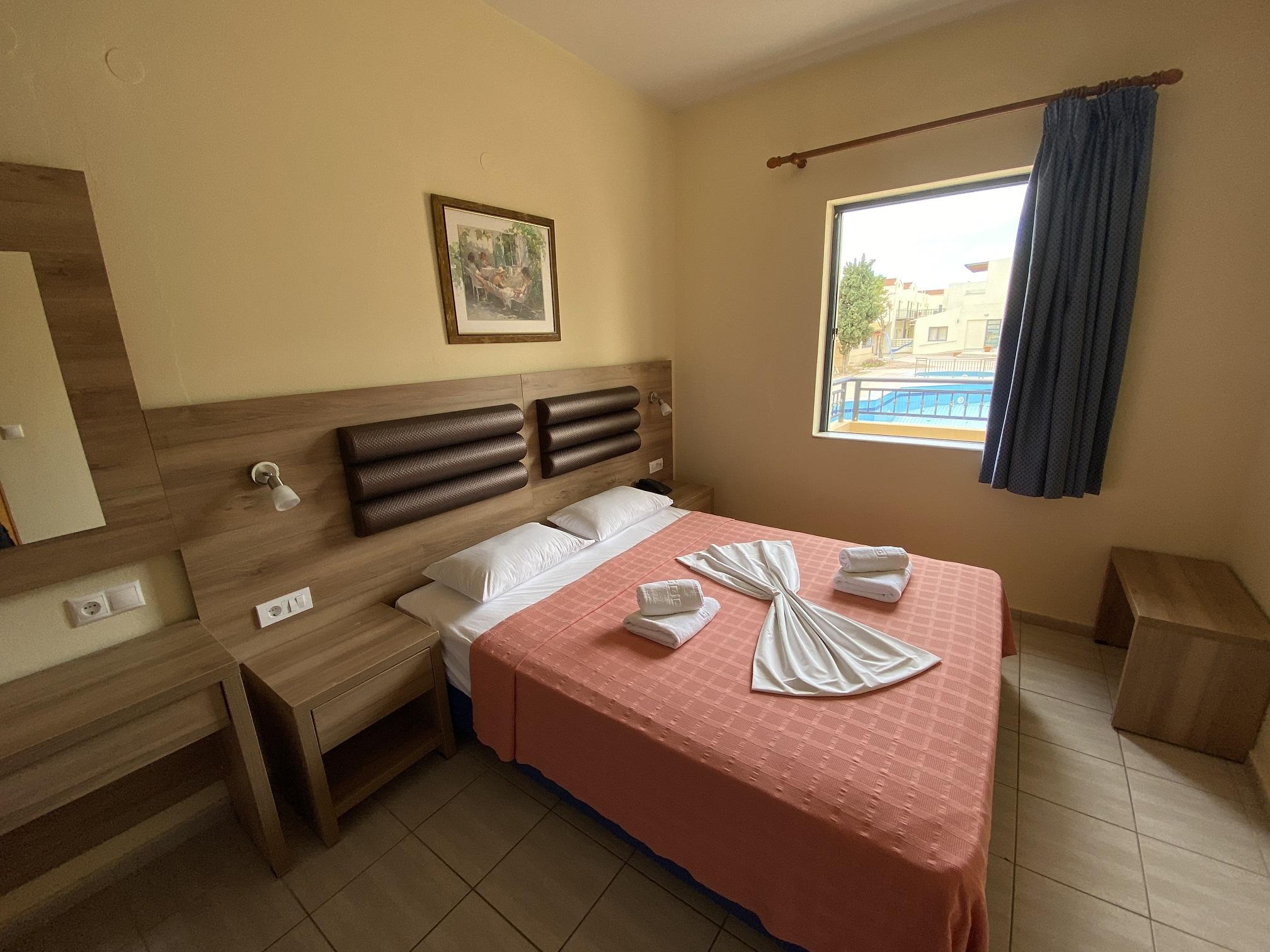 Blue Aegean Hotel & Suites กูเวส ภายนอก รูปภาพ